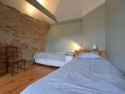 Rural Renovated Farmhouse With Large Garden