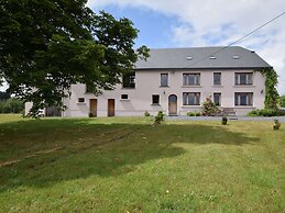 Rural Renovated Farmhouse With Large Garden