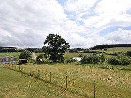 Rural Renovated Farmhouse With Large Garden