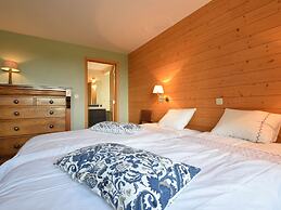Rural Renovated Farmhouse With Large Garden