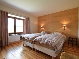 Rural Renovated Farmhouse With Large Garden