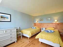 Rural Renovated Farmhouse With Large Garden