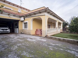 Boutique Holiday Home in El Vendrell With Private Pool
