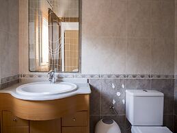 Boutique Holiday Home in El Vendrell With Private Pool