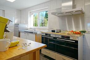 Holiday Home in Hockay With Private Pool