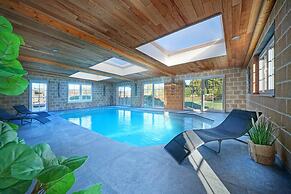 Holiday Home in Hockay With Private Pool