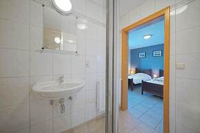 Holiday Home in Hockay With Private Pool