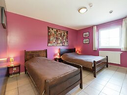 Superb Villa With Pool in Hockai