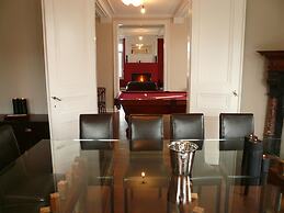 Lavish Castle in Thimister With Turkish Steambath, Sauna