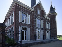 Lavish Castle in Thimister With Turkish Steambath, Sauna