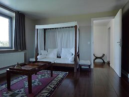Lavish Castle in Thimister With Turkish Steambath, Sauna