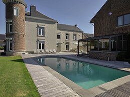 Lavish Castle in Thimister With Turkish Steambath, Sauna