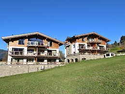 Stately Apartment on a Hotel in Kaprun With Sauna & Hot Tub