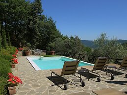 Belvilla by OYO Villa Valerie