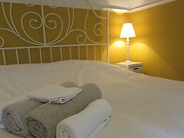 Wonderful Loft near Bastogne in Castle of Xviith History