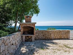 Captivating Holiday Home in Tribanj near Sea