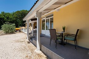 Captivating Holiday Home in Tribanj near Sea