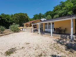 Captivating Holiday Home in Tribanj near Sea