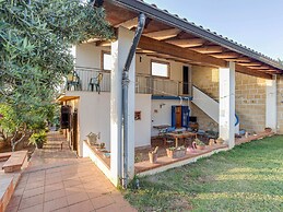 Belvilla by OYO Charming Villa With Roof Terrace