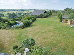 Family Home in Stunning Setting With Swimming Pool