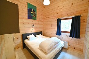 Cozy Holiday Home in Oignies-en-Thiérache near Forest