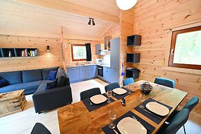 Cozy Holiday Home in Oignies-en-Thiérache near Forest