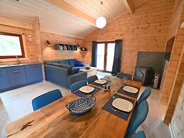 Cozy Holiday Home in Oignies-en-Thiérache near Forest