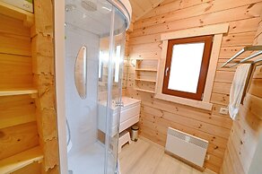 Cozy Holiday Home in Oignies-en-Thiérache near Forest