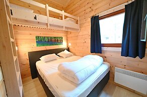 Cozy Holiday Home in Oignies-en-Thiérache near Forest