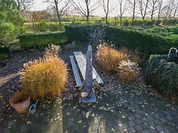 Spacious Bungalow With Enclosed Garden