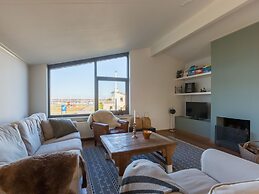 Spacious Bungalow With Enclosed Garden