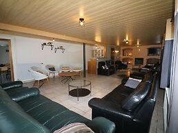 Lavish Cottage With Sauna in Manhay