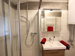 Modern Apartment With Wilder Kaiser View