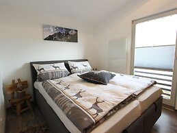 Modern Apartment With Wilder Kaiser View