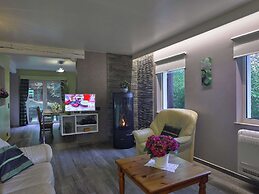 Detached, Cosy Holiday Home With Sauna in a Wooded Area