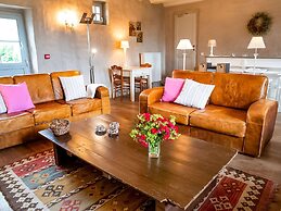 Luxurious Holiday Home in Falaen With Sauna