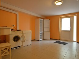 Cozy Holiday Home in Stoumont with Sauna & Hot Tub