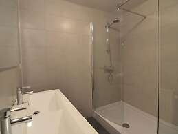 Cozy Holiday Home in Stoumont with Sauna & Hot Tub