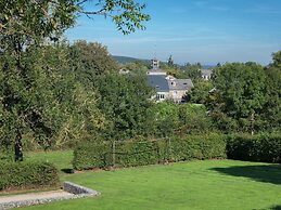 Villa With Private Garden in Rendeux