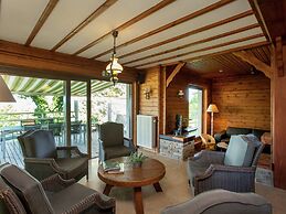 Rendeux Valley View Retreat