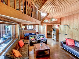 Cottage in Lignieres With Garden and Pond