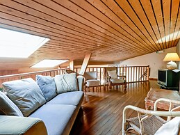 Cottage in Lignieres With Garden and Pond