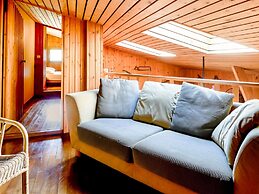 Cottage in Lignieres With Garden and Pond