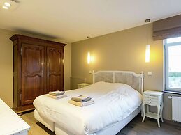 Cozy Holiday Home in Gedinne near Forest