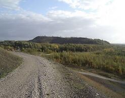 Artsy Bungalow With Terrace, Garden Furniture