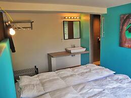 Recently Fully Renovated Chalet for 9 Persons