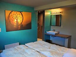 Recently Fully Renovated Chalet for 9 Persons