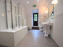 Vintage Villa with Hot Tub & Infrared Sauna in Ardennes