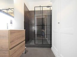 Vintage Villa with Hot Tub & Infrared Sauna in Ardennes