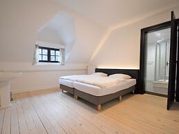 Vintage Villa with Hot Tub & Infrared Sauna in Ardennes